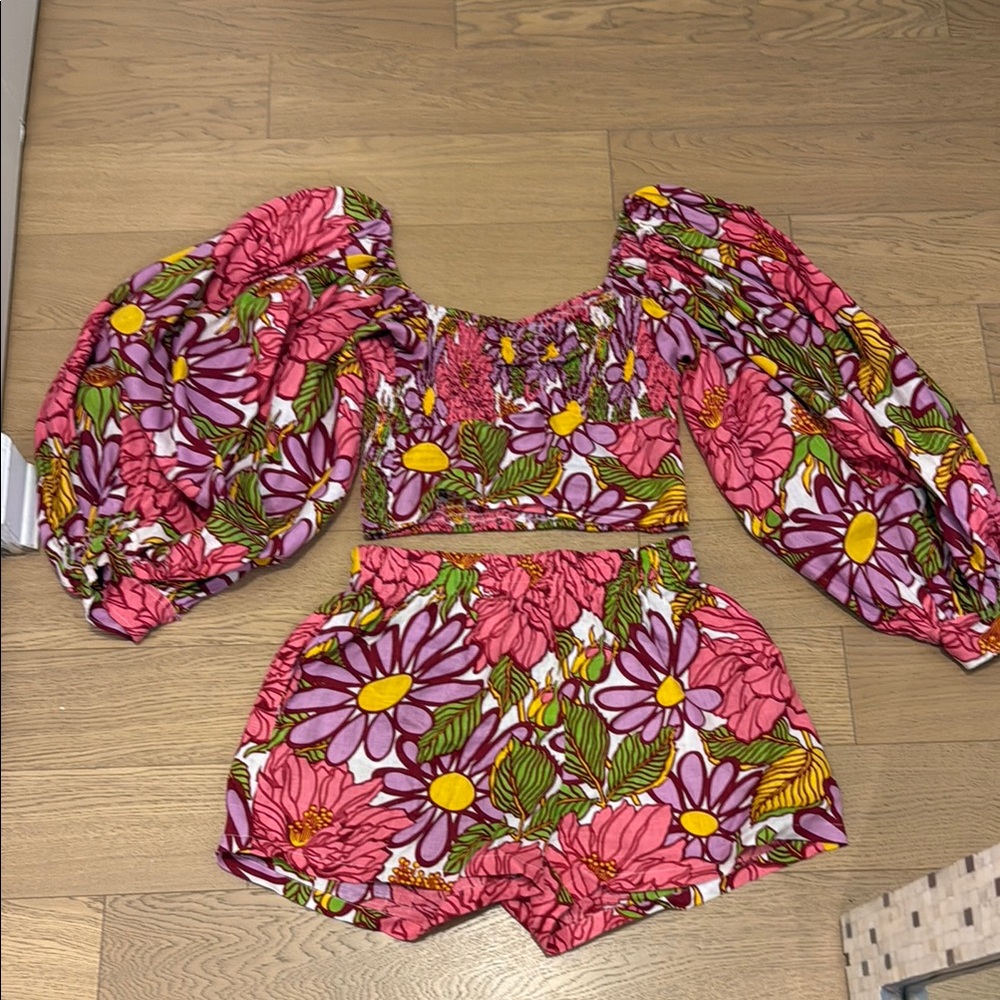 Linen Floral Puff Sleeve Top and Matching Shorts - Pink, Yellow, Green, Purple